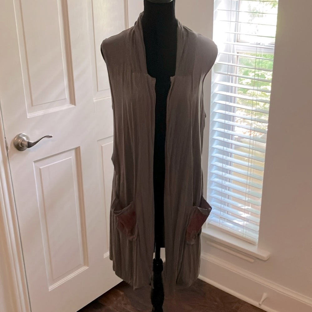 Pol brand sleeveless cardigan with red stitching detail from Sturgis